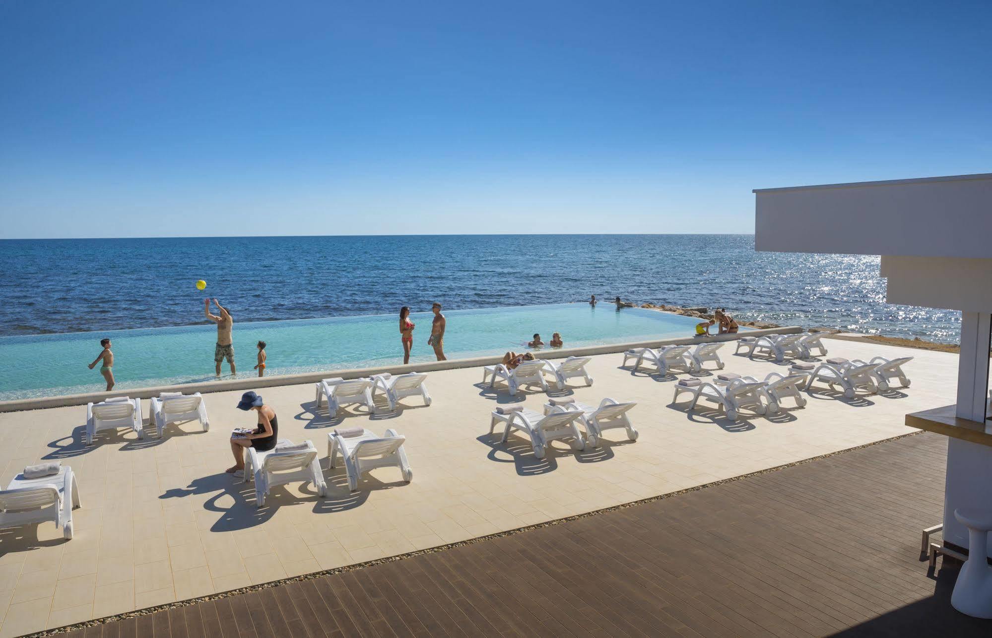 Aminess Sirena - Holiday Homes Classic Novigrad Istria 외부 사진